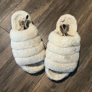 Ugg Fluff Slides - Cream size 8